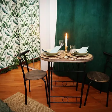 Tropical House60 بيت ضيافة *