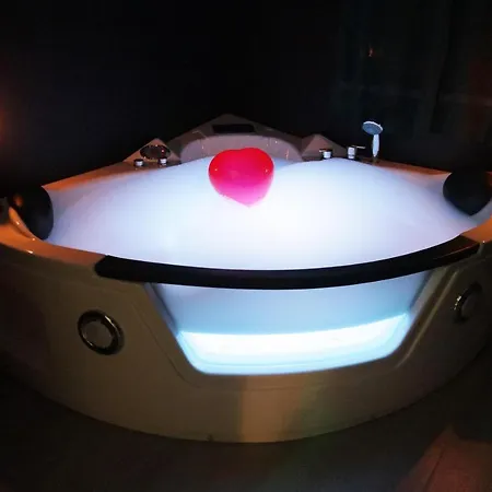 Tropical House60 Vendégház *